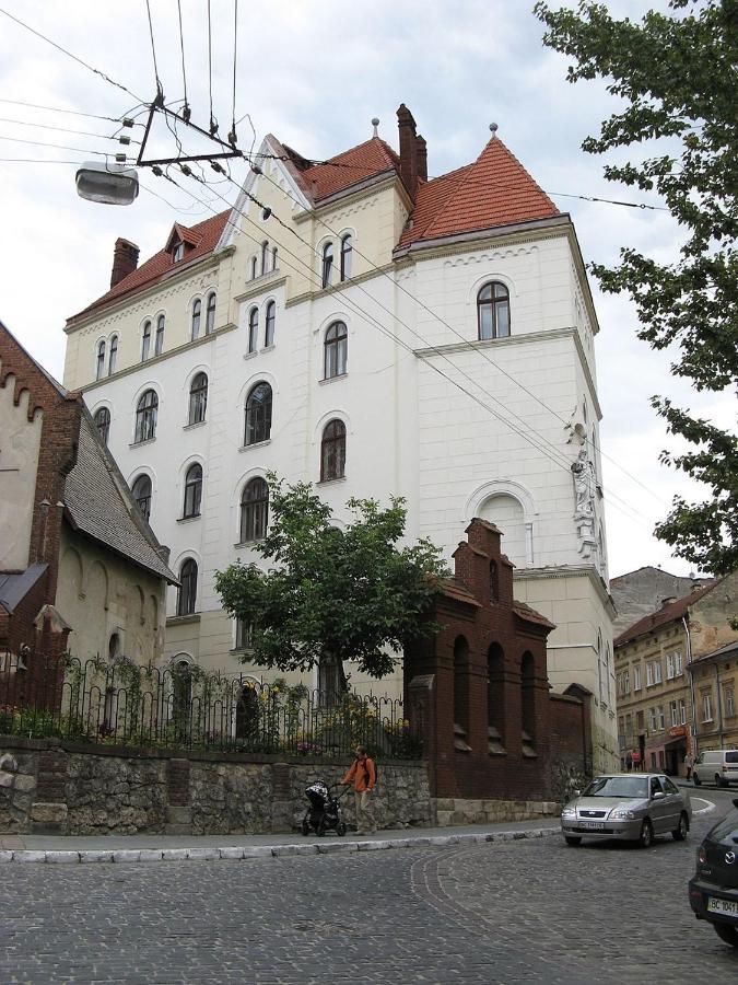 Апартаменти Родзинка у центрі міста Львів Екстер'єр фото
